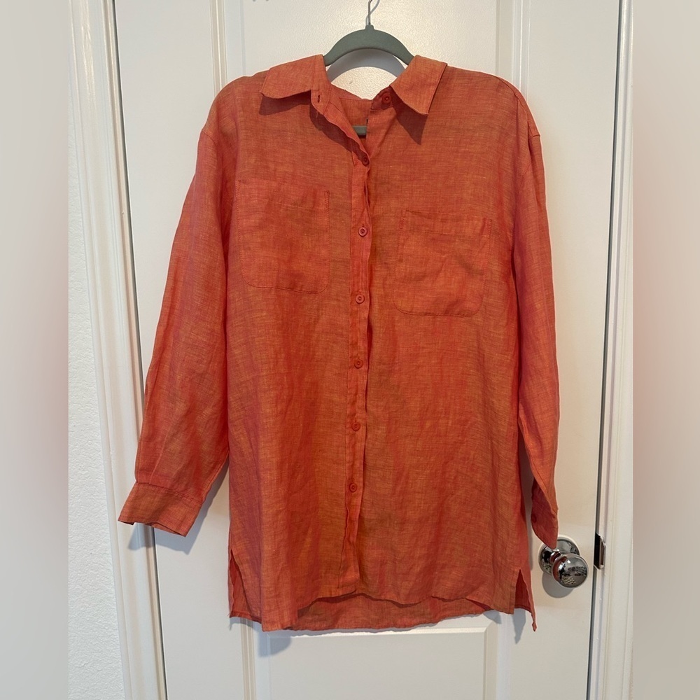 Liz Claiborne Women’s Linen Button-Down Shirt
